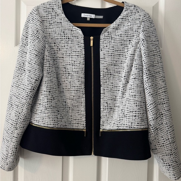 Calvin Klein Jackets & Blazers - Calvin Klein Women's Black and White Textured Blazer